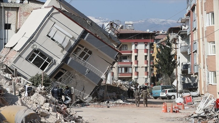 Hatay'ın deprem öncesi ve sonrası görüntüleri yıkımın boyutunu gösteriyor