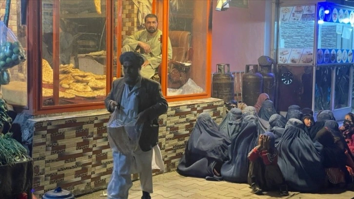 İHH'ye göre, Afganistan'da açlık toplu ölümlere yol açabilir