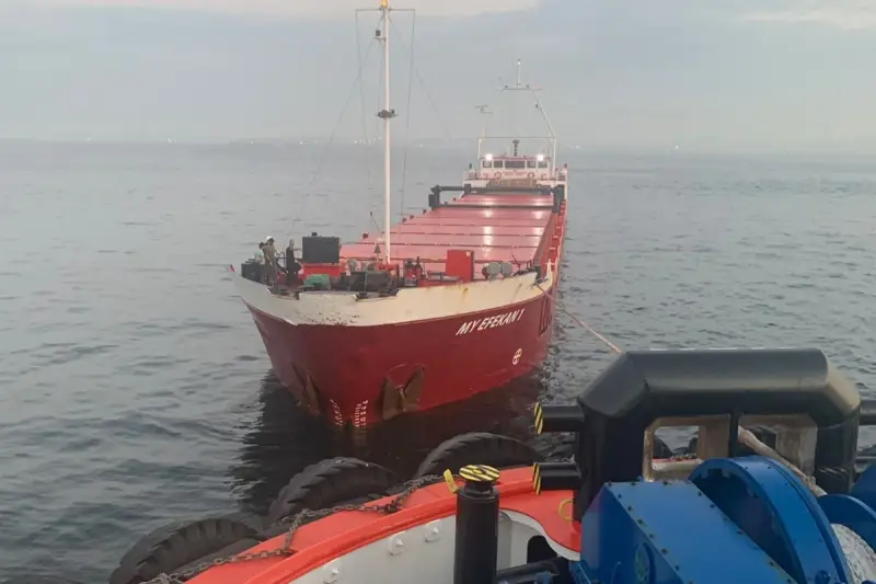 İstanbul Boğazı girişinde gemi arızası