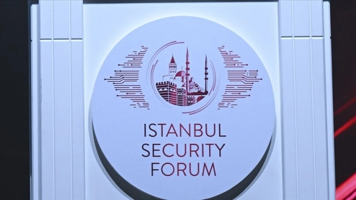 İstanbul Güvenlik Forumu, "Balkanlar'a Yeni Bakış Açısı" başlıklı oturumla sona erdi