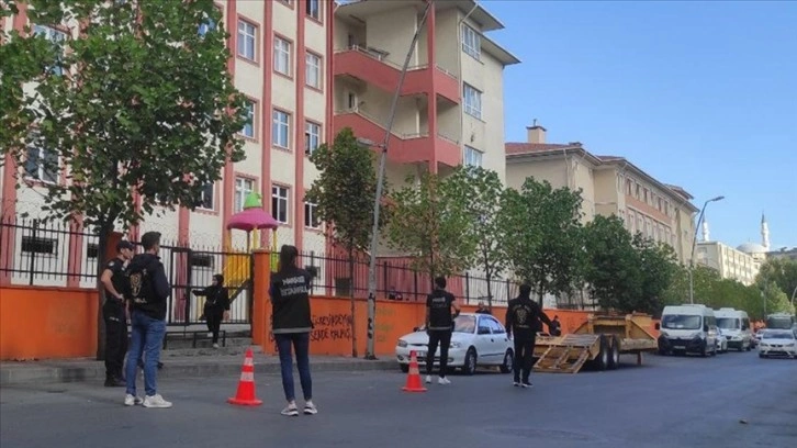 İstanbul'da okul servis araçlarına yönelik denetimler sürüyor