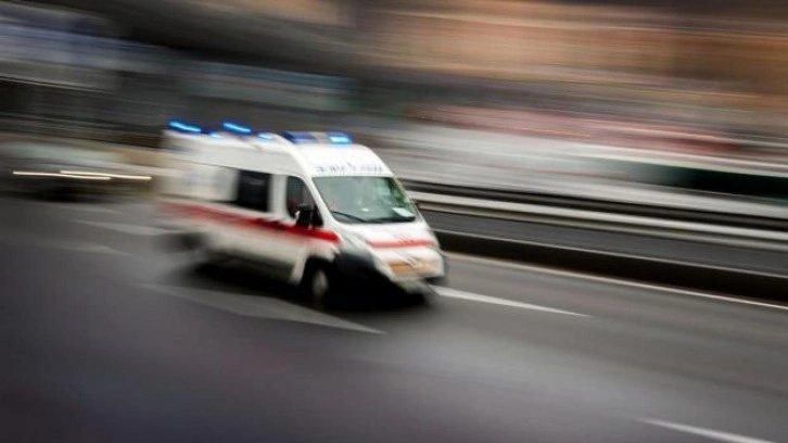 İzmir'de feci kaza: Bariyere çarpan sürücüsü hayatını kaybetti!