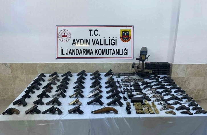 Jandarma’dan kaçakçılığa darbe