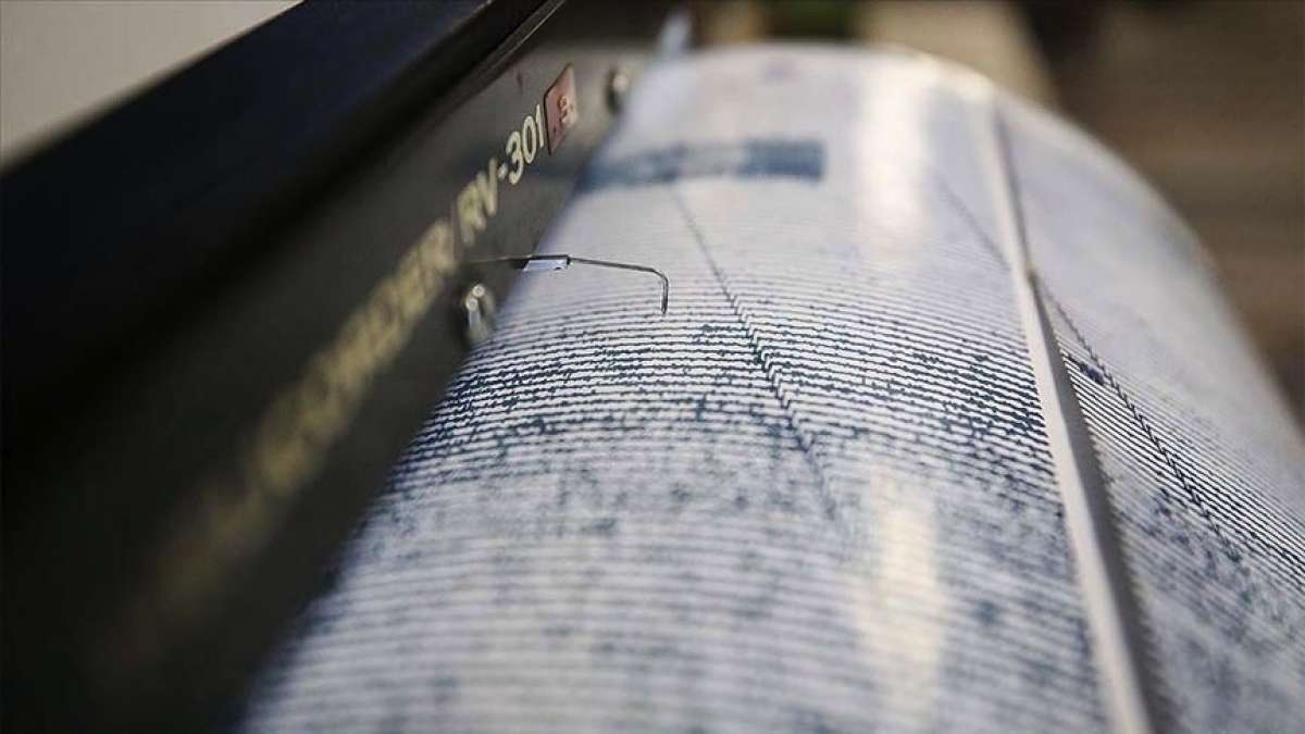Japonya'nın Fukuşima eyaletinde 7,1 büyüklüğünde deprem