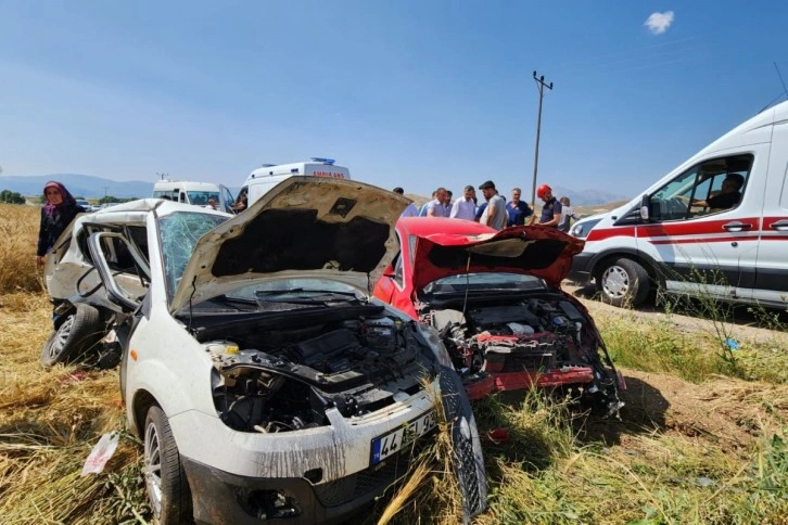 Kahramanmaraş’ta trafik kazası: 3'ü ağır 10 yaralı