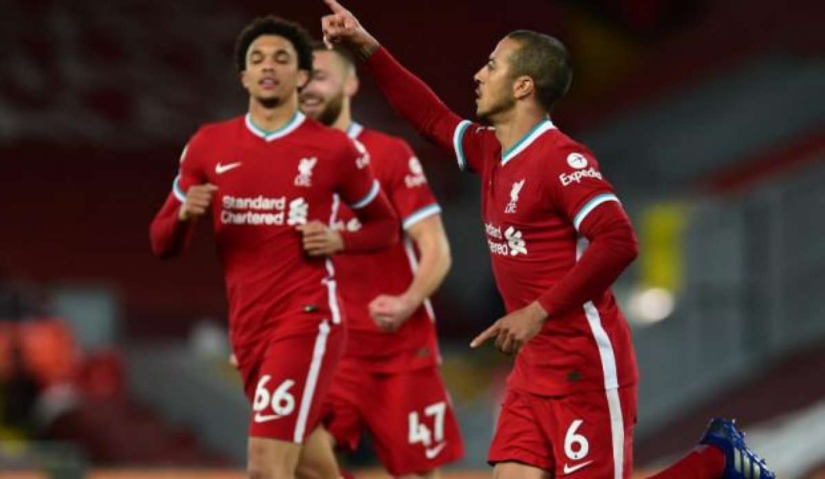 Liverpool, sahasında Southampton'ı 2-0 yendi