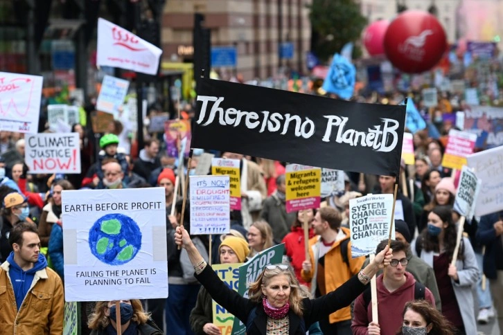 Londra’da iklim protestosu