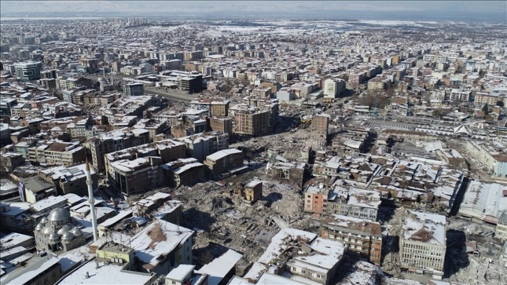Malatya Valiliği: Depremde yıkılan bina sayısı 3 bin 437