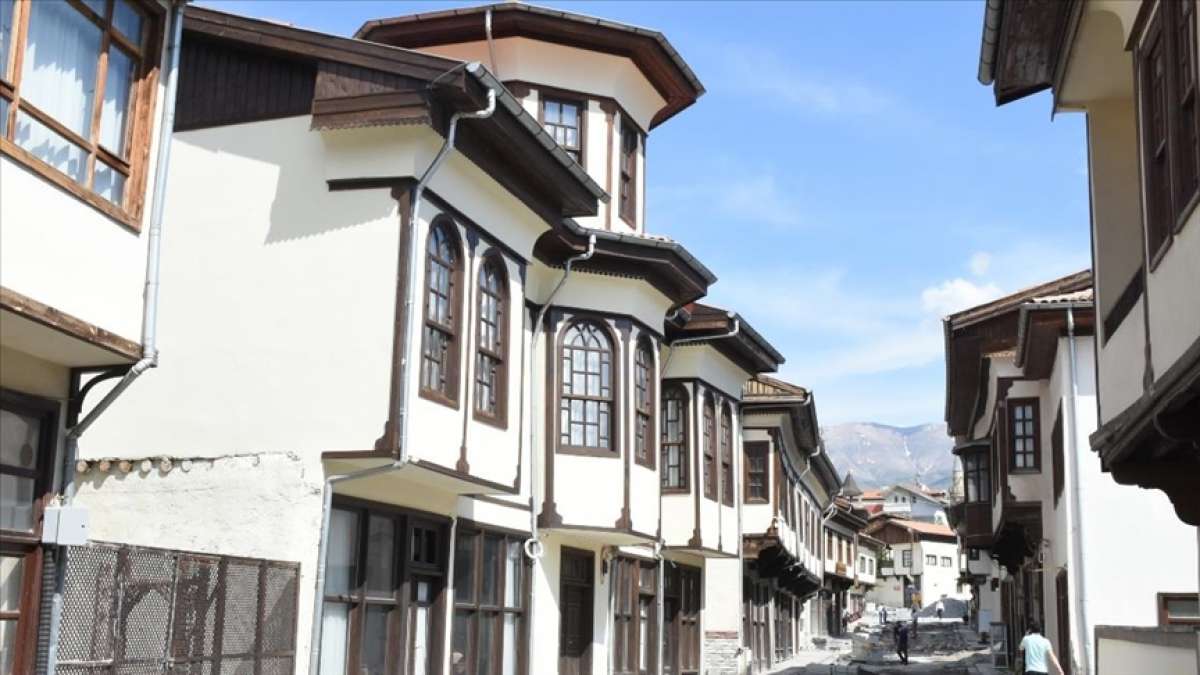 Malatya'da restore edilen asırlık evler kent turizmine katkı sağlıyor