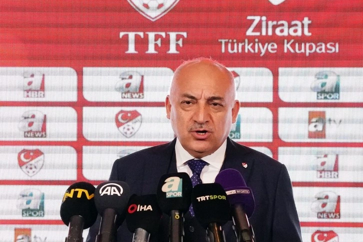 Mehmet Büyükekşi: 'Futbolun güzelliklerini öne çıkarmamız gerekiyor'