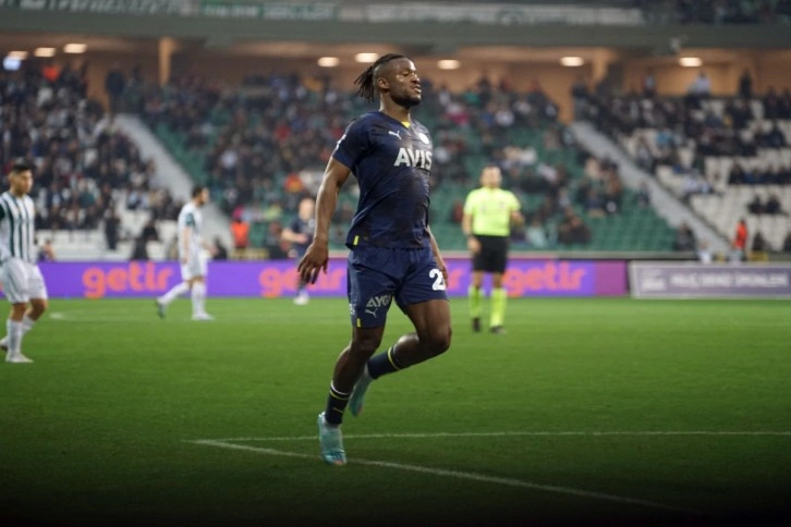 Michy Batshuayi 11. golünü attı