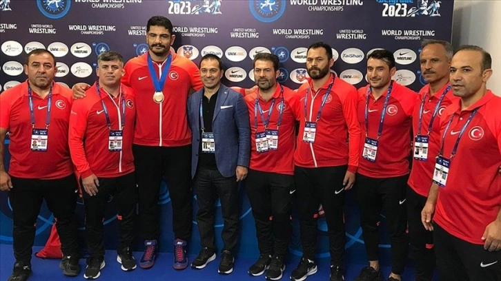 Milli güreşçi Taha Akgül, Dünya Şampiyonası'nı olimpiyatlarda telafi etmek istiyor