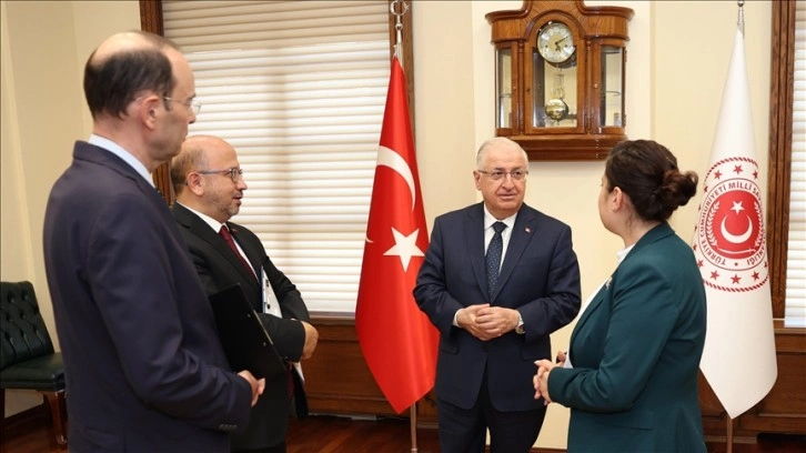 Milli Savunma Bakanı Güler: Teröristler için tek yol Türk adaletine teslim olmaktır