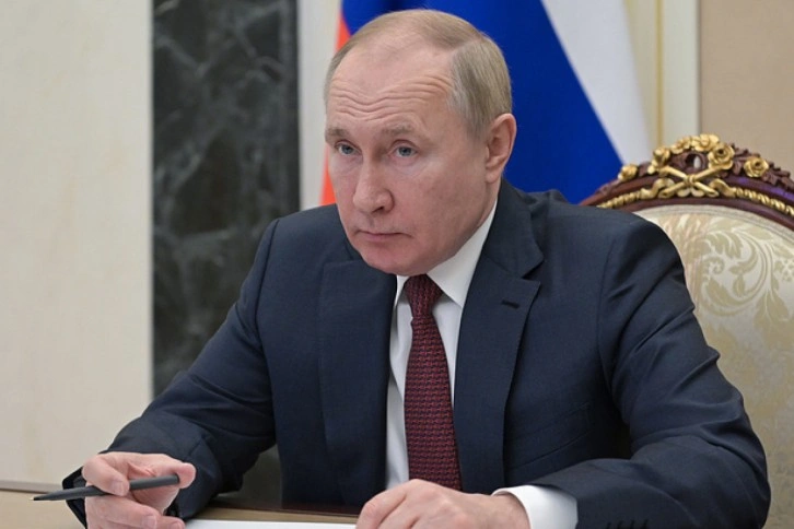 Putin’den Omicron açıklaması: 'Hazırlanmak için 2 haftamız var'