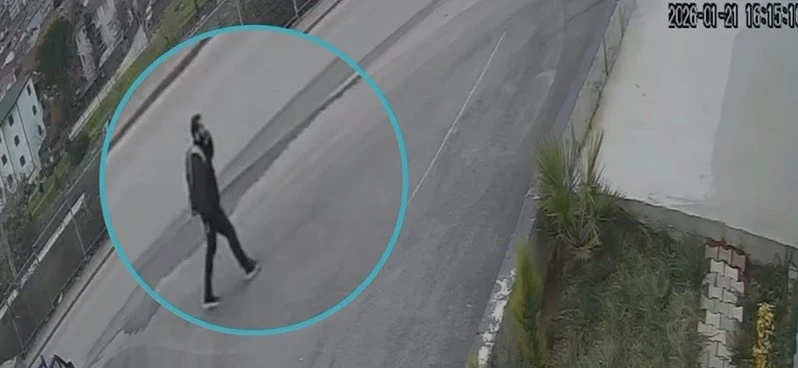 "Adınız ter&ouml;re karıştı" yalanıyla 1 milyon TL dolandırdı, ka&ccedil;ış anı kameraya yansıdı