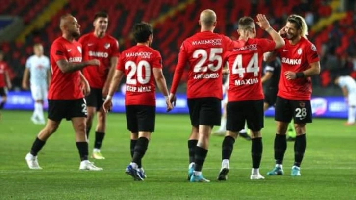 Rizespor Süper Lig'e mağlubiyetle veda etti