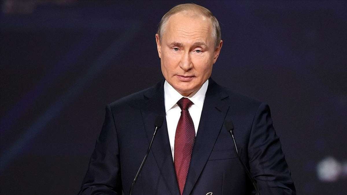 Rusya Devlet Başkanı Putin'den 'ABD doları silah olarak kullanıyor' çıkışı
