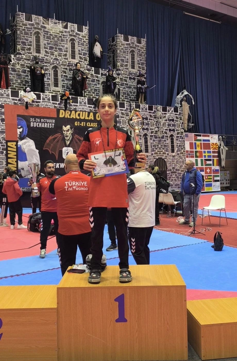 Şahinbey Belediyespor'un altın kızı Bükreş’te tarih yazdı