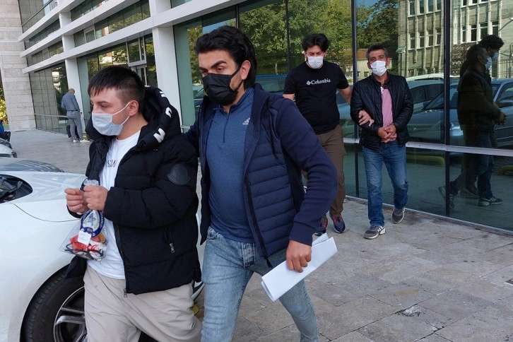 Samsun'da 14 bin 765 uyuşturucu hapla yakalanan 2 kişi tutuklandı