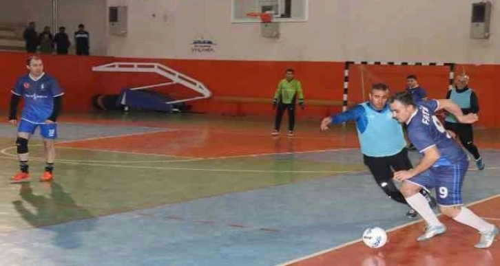 Şanlıurfa'da kurumlar arası futsal turnuvası başladı