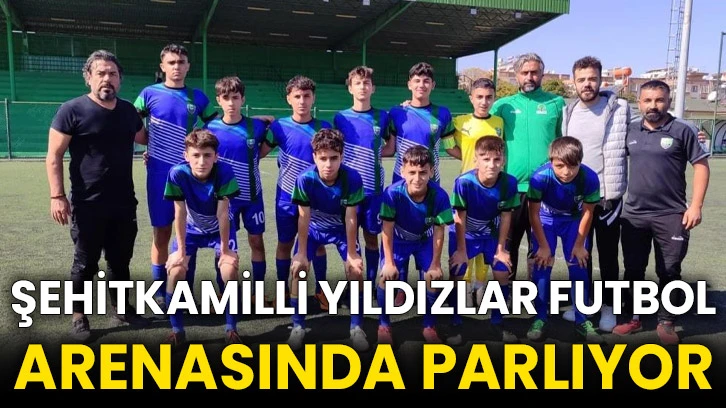 Şehitkamilli yıldızlar futbol arenasında parlıyor