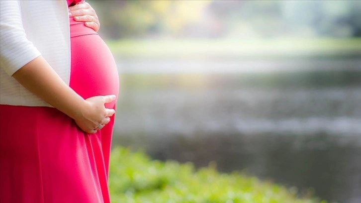Sıcak havalar hamilelikte fazla kilo alan anne adaylarını daha çok etkiliyor