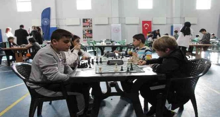 Siirt'te iki yıl aradan sonra ilk satranç turnuvası yapıldı