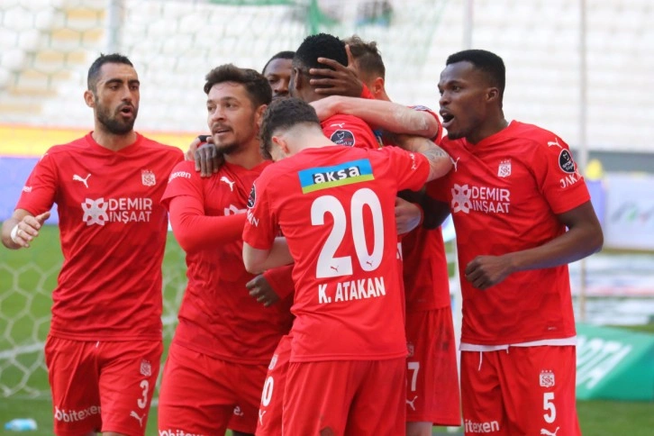 Sivasspor’da zorlu Trabzonspor maçı öncesi 5 eksik!