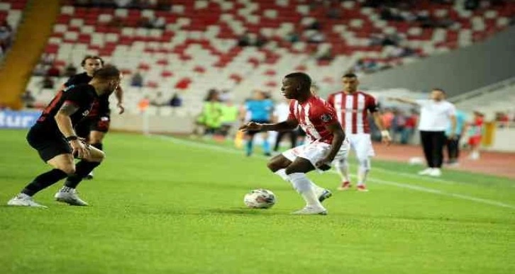 Spor Toto Süper Lig: DG Sivasspor: 1 - Gaziantep FK: 1 (Maç sonucu)