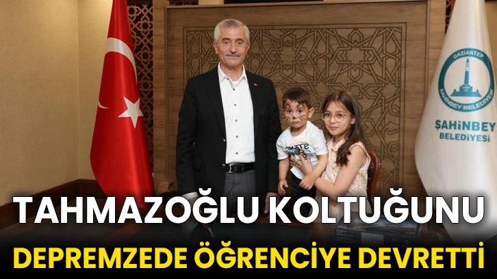 Tahmazoğlu koltuğunu depremzede öğrenciye devretti