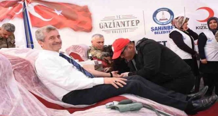 Tahmazoğlu’ndan kan bağışına davet