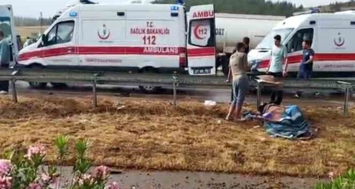Tarım işçilerini taşıyan minibüs hafriyat kamyonu ile çarpıştı: 1 ölü, çok sayıda yaralı var