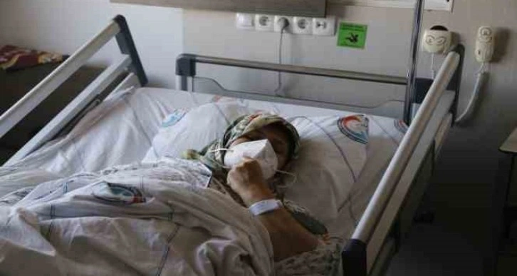Tekirdağ’da tedavi altına alınan depremzede kadın: 