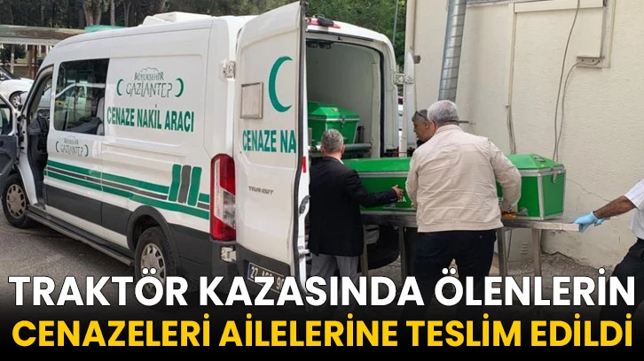 Traktör kazasında ölenlerin cenazeleri ailelerine teslim edildi
