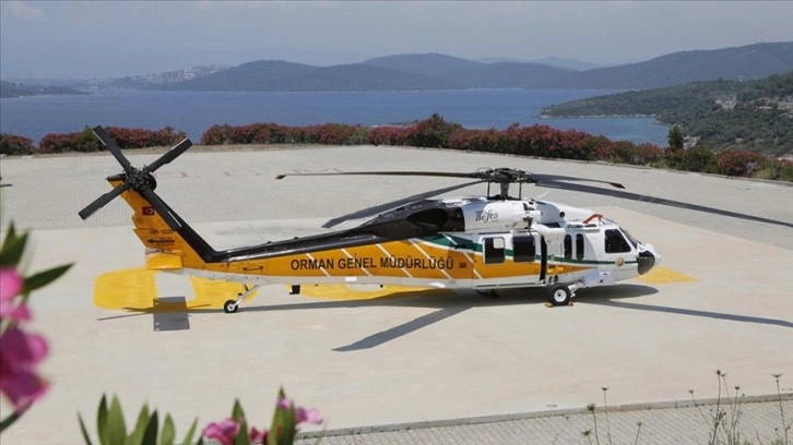 TUSAŞ'ın ürettiği yangın söndürme helikopteri 