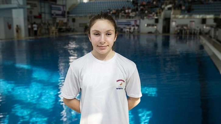 Uluslararası Dalış Turnuvası'nda Sude K&ouml;pr&uuml;l&uuml; ve Barış İkinci altın madalya aldı