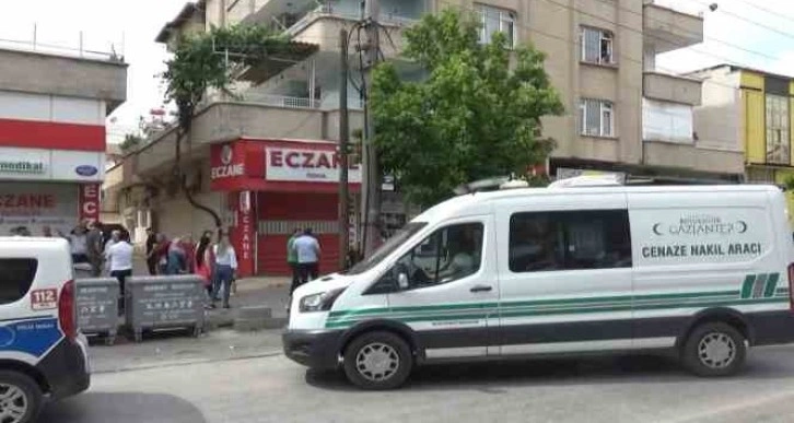 Yaşlı kadın evinde ölü bulundu