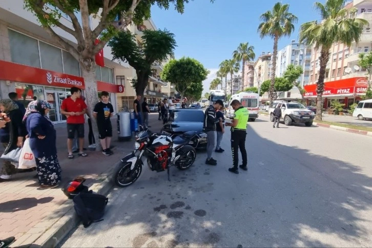 Yayalara çarpmamak için fren yapan sürücünün çabası yeterli olmadı