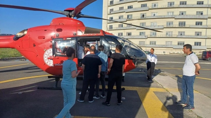 Yeni doğan bebek rahatsızlandı! Sağlık Bakanlığı ambulans helikopter gönderdi