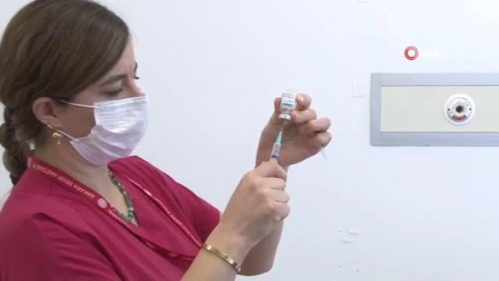 Yerli aşı TURKOVAC’a vatandaşlardan yoğun ilgi
