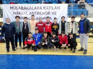 1308 Osmaneli Belediyespor güreş takımından büyük başarı