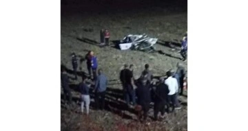 4 arkadaşın bulunduğu araç şarampole uçtu: 2 ölü 2 ağır yaralı