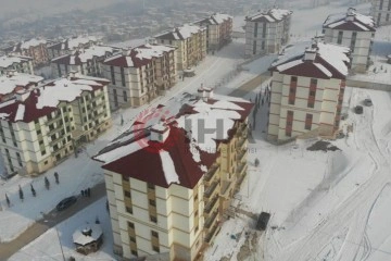 7.6'lık depremin merkez üssü Elbistan'da TOKİ konutları sapasağlam