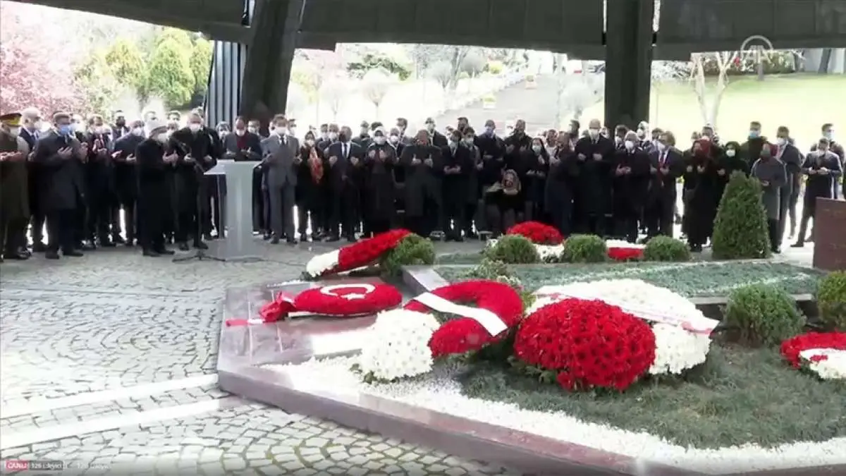 8. Cumhurbaşkanı Turgut Özal, vefatının 28. yılında kabri başında anılıyor