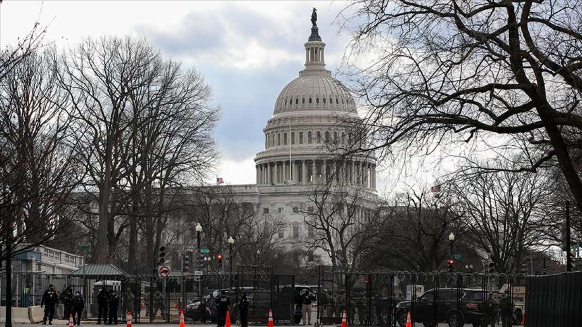 ABD Kongresine giriş-çıkışlar yeniden açıldı