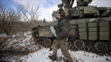 ABD Ukrayna'ya kendi envanterinden 325 milyon dolarlık ek askeri yardım paketi açıkladı