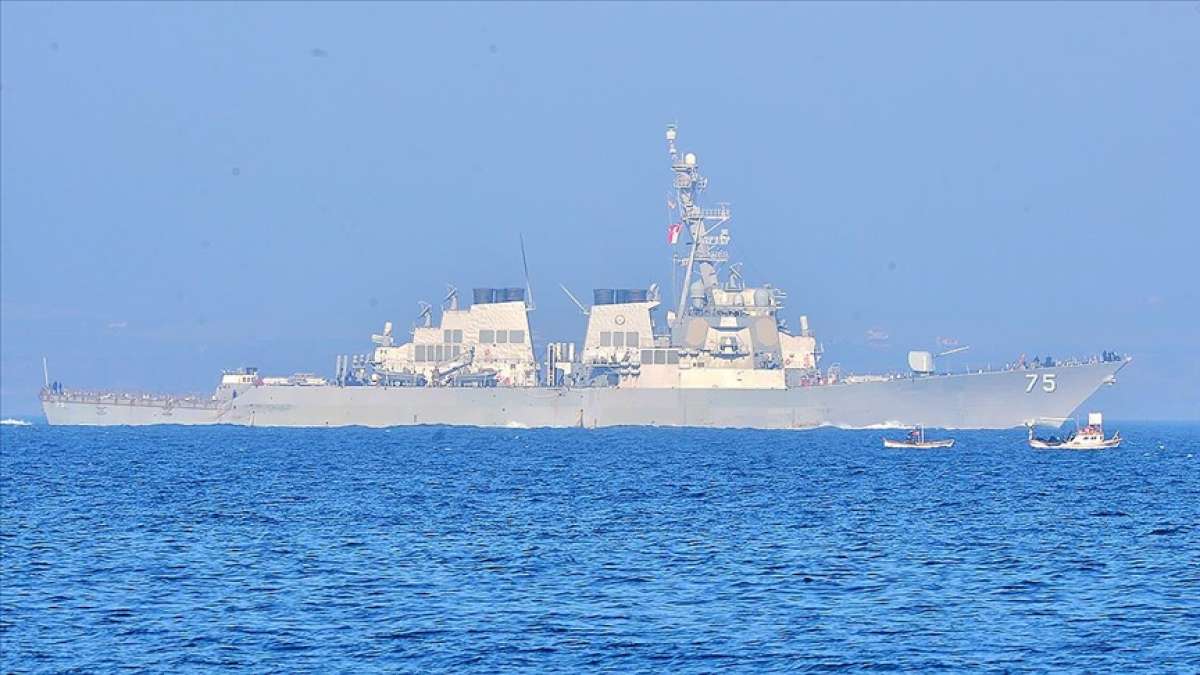ABD, Ukrayna'ya olan desteğini göstermek için Karadeniz'e savaş gemileri göndermeyi düşünü
