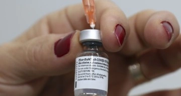 ABD’de 5-11 yaş grubuna Covid-19’a karşı Pfizer/BioNTech aşısının uygulanması tavsiye edildi