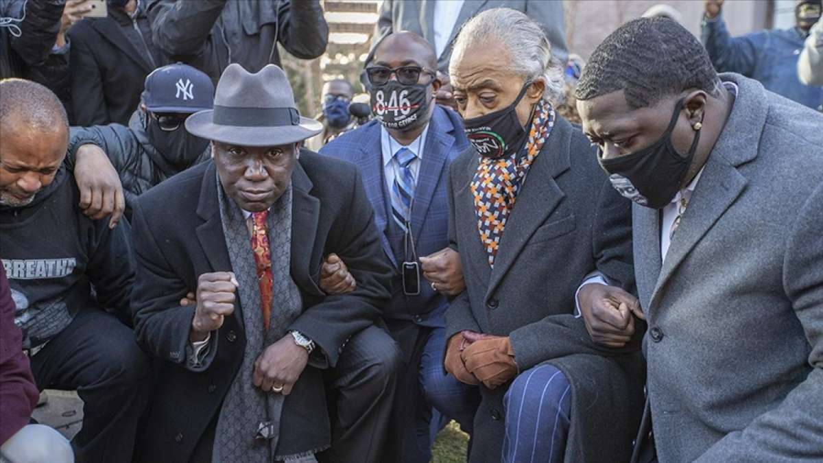 ABD'de siyahi Floyd davasında eski polis Chauvin'in suçlu bulunması memnuniyetle karşılandı