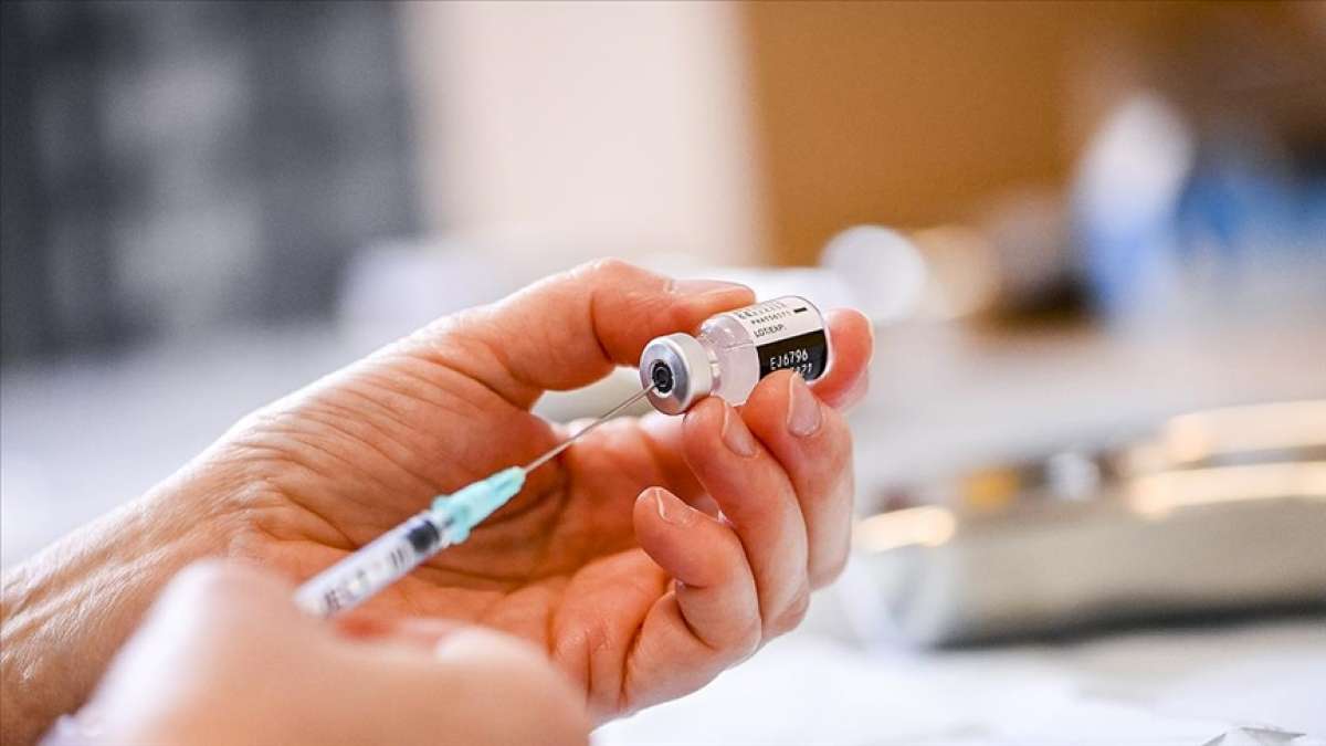 AB'de yetişkin nüfusun yüzde 70'inin aşılanmasına yetecek aşı üyelere dağıtıldı